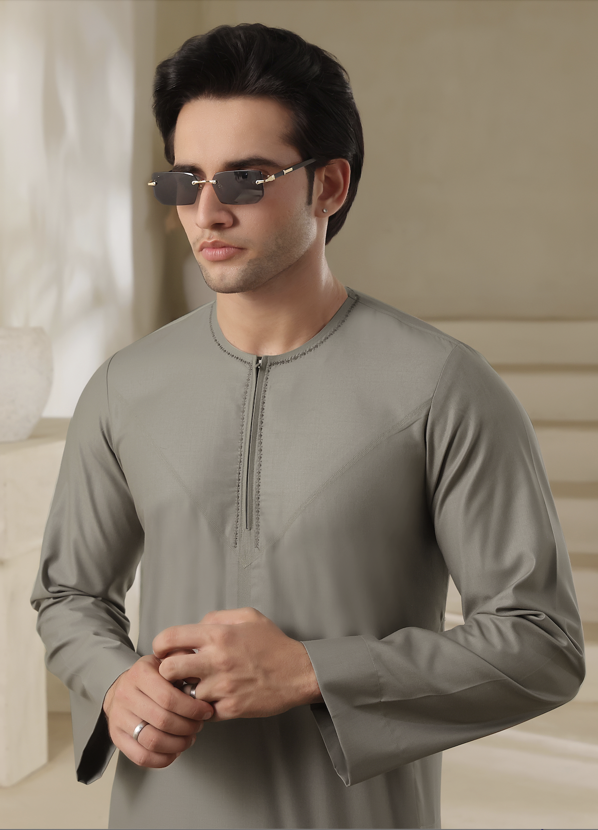 Al Hareer Emirati Thobe | Dust Olive